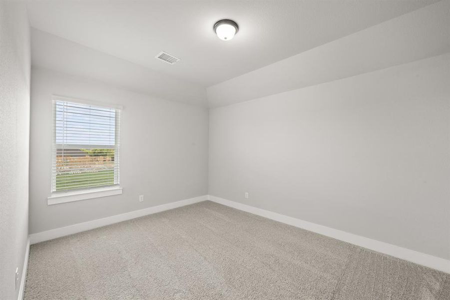 620 Red Maple- Bedroom-2