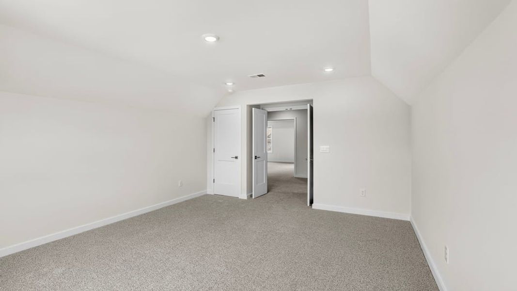 Spacious, unfurnished interior of a new home in Sunset Summits, Spartanburg (Image 29). Spacious, unfurnished interior of a new home in Sunset Summits, Spartanburg (Image 29).