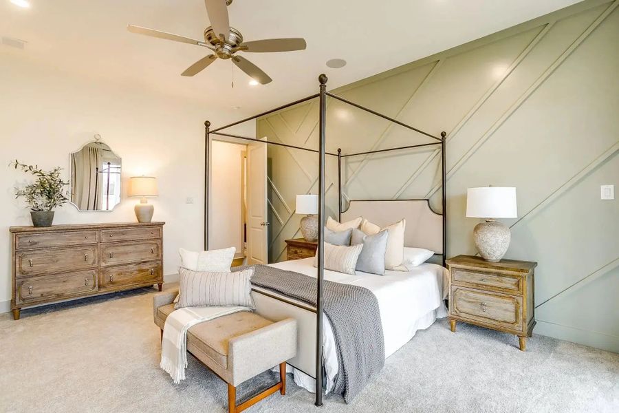 Representative furnished interior of a home built from the The Tiffany by Elmwood Custom Homes in Aledo Heights, Aledo (Image 9).