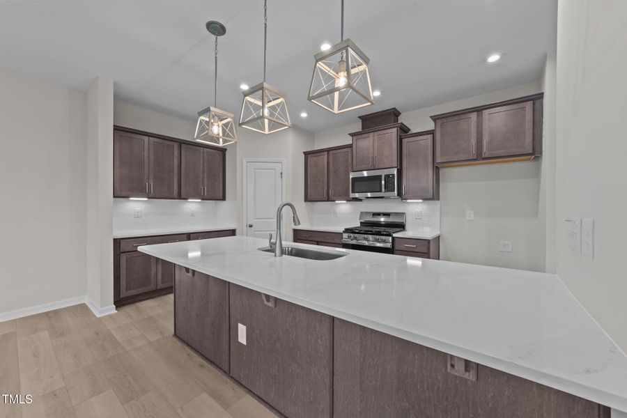 27-web-or-mls-VB4A4981