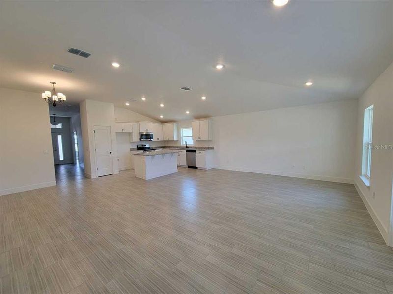 Spacious, unfurnished interior of a new home in Ocala Crossings South, Ocala (Image 21). Spacious, unfurnished interior of a new home in Ocala Crossings South, Ocala (Image 21).