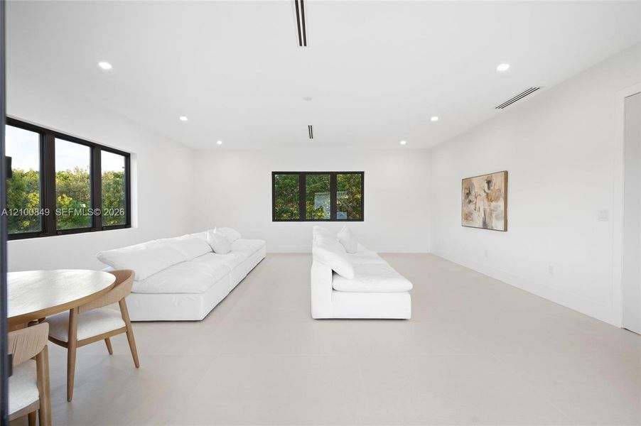 Furnished interior view inside a new home in , Palmetto Bay (Image 41).