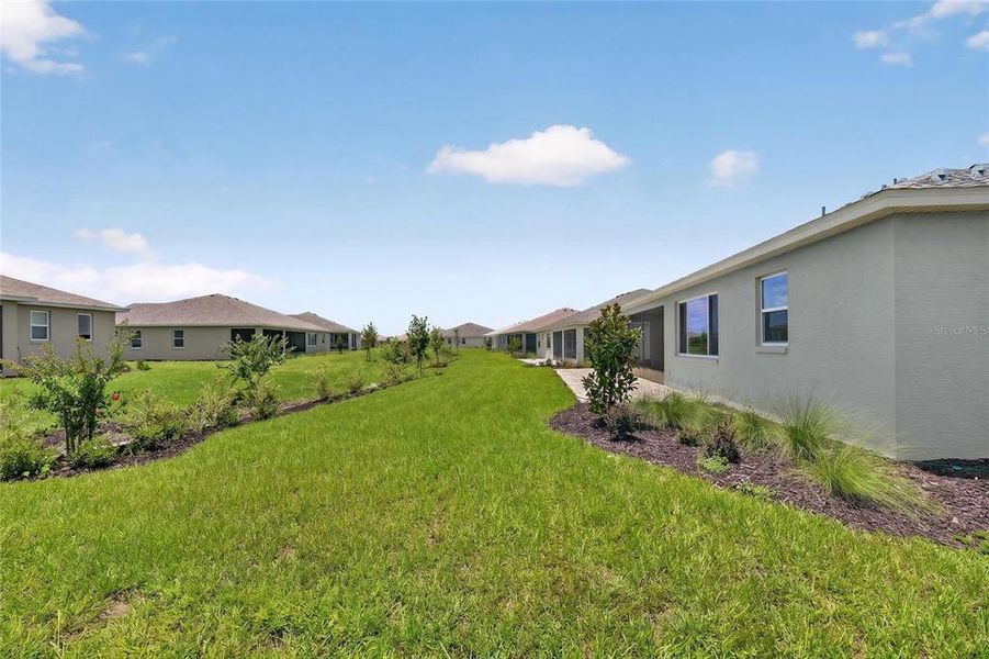 Exterior details and patio area of a home in , Ocala (Image 30).