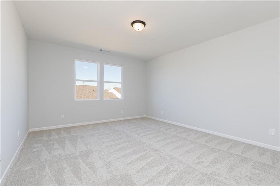 Spacious, unfurnished interior of a new home in Riverside Ridge, Lawrenceville (Image 29).