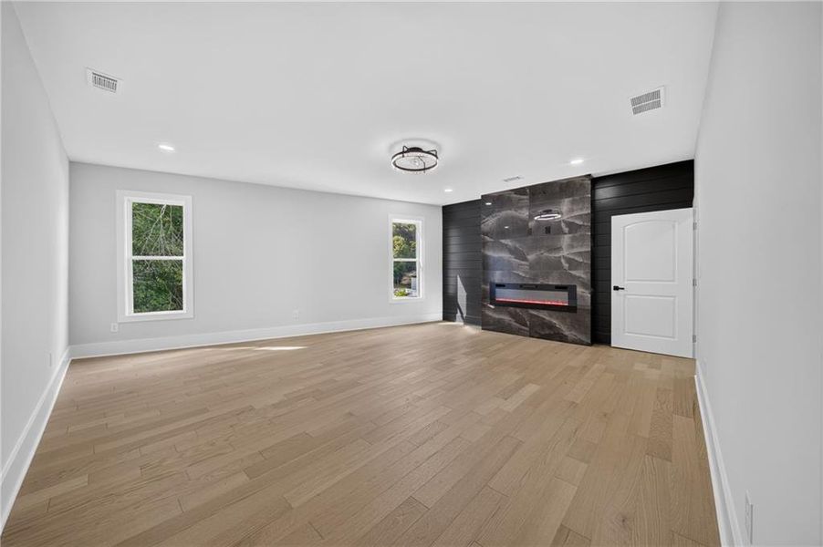 Spacious, unfurnished interior of a new home in , Loganville (Image 17). Spacious, unfurnished interior of a new home in , Loganville (Image 17).
