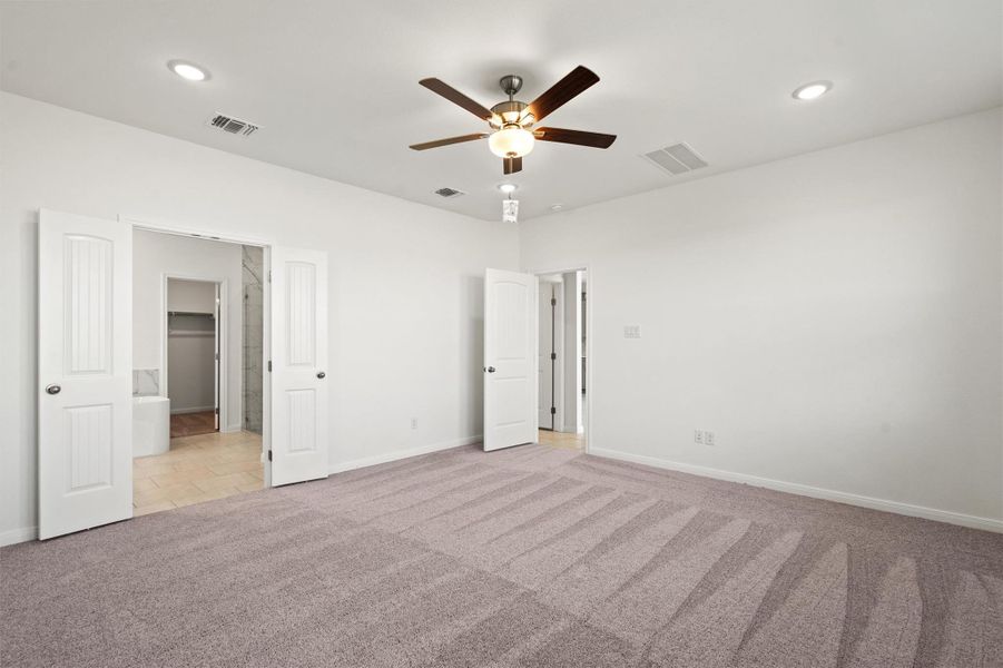 Spacious, unfurnished interior of a new home in Butler Farms, Liberty Hill (Image 32). Spacious, unfurnished interior of a new home in Butler Farms, Liberty Hill (Image 32).