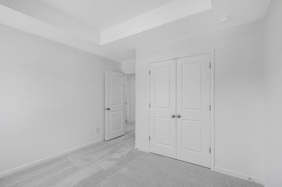 Spacious, unfurnished interior of a new home in Hampton Trace, Marietta (Image 21).