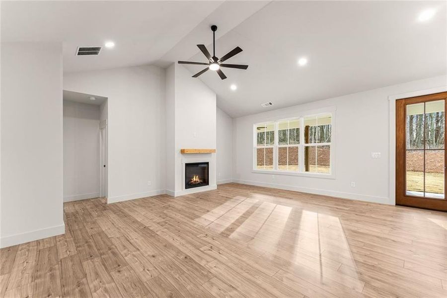 Spacious, unfurnished interior of a new home in , Cleveland (Image 21).