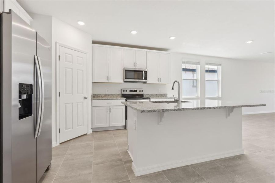 Furnished interior view inside a new home in Springs at Lake Alfred - Signature Series, Lake Alfred (Image 7).