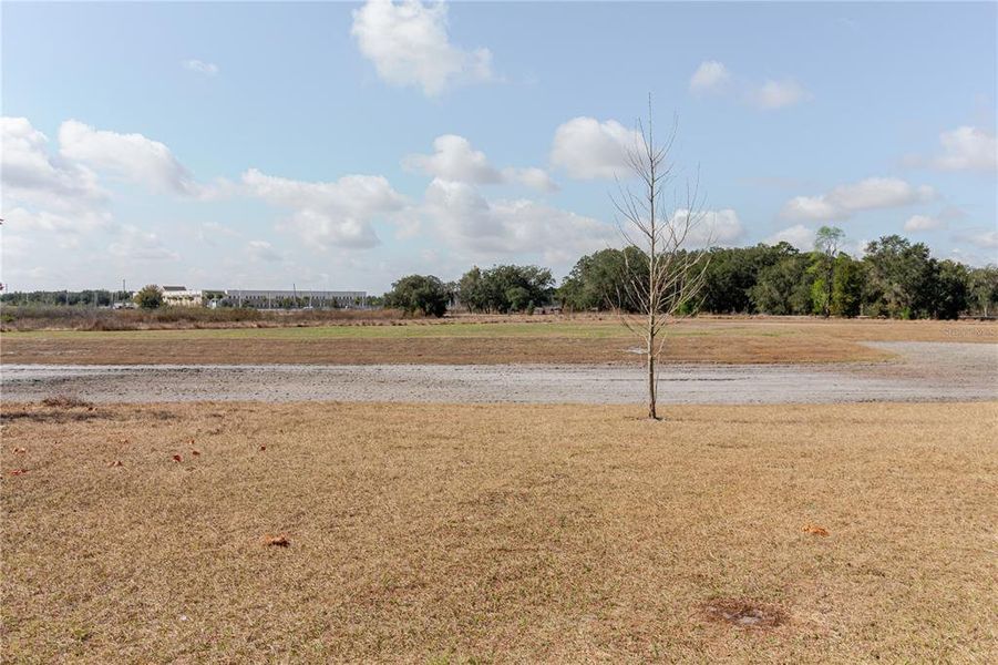 Natural landscape and outdoor views near Peace Creek Reserve in Winter Haven (Image 32). Natural landscape and outdoor views near Peace Creek Reserve in Winter Haven (Image 32).