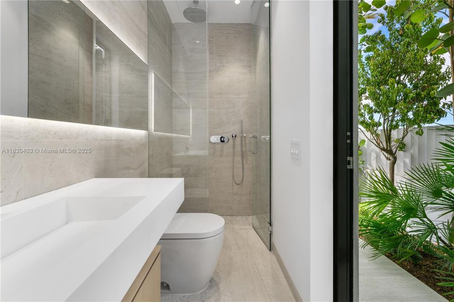 Furnished interior view inside a new home in , Miami Beach (Image 3).