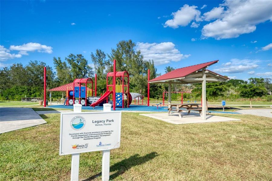 Community amenities in , Venice (Image 50).