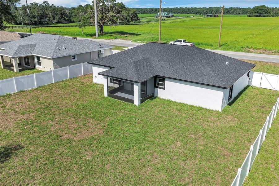 Exterior details and patio area of a home in , Dunnellon (Image 22). Exterior details and patio area of a home in , Dunnellon (Image 22).