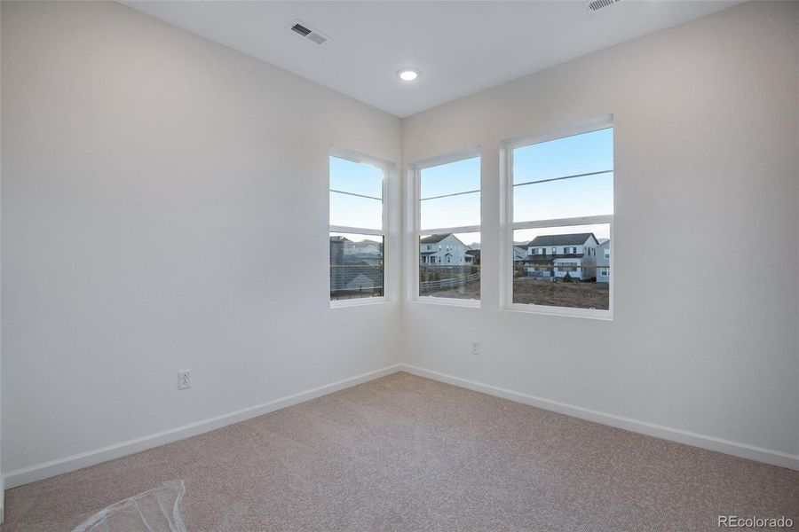 Spacious, unfurnished interior of a new home in Prelude at Sterling Ranch, Littleton (Image 42).