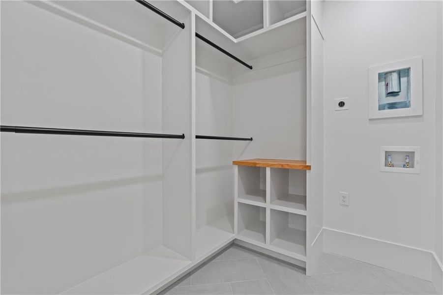 Spacious, unfurnished interior of a new home in , Lilburn (Image 61).