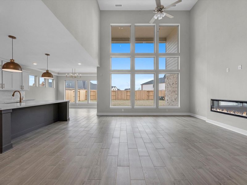 Representative image. Features, specifications, selections and colors may vary.