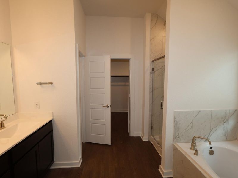 Furnished interior view inside a new home in Summerview, Fulshear (Image 5).