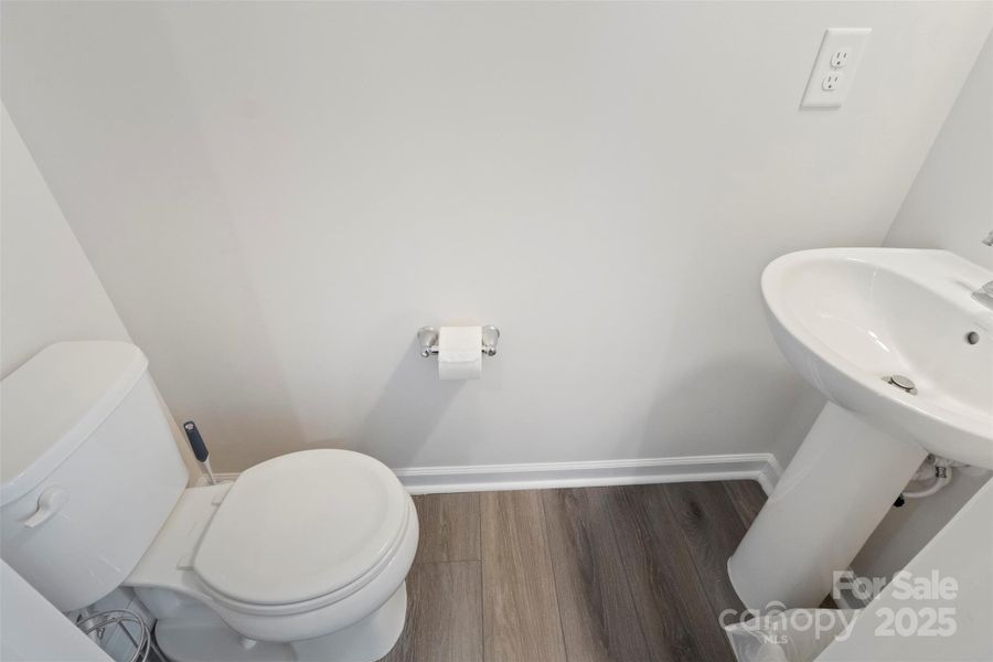 Image 44 of a home in .