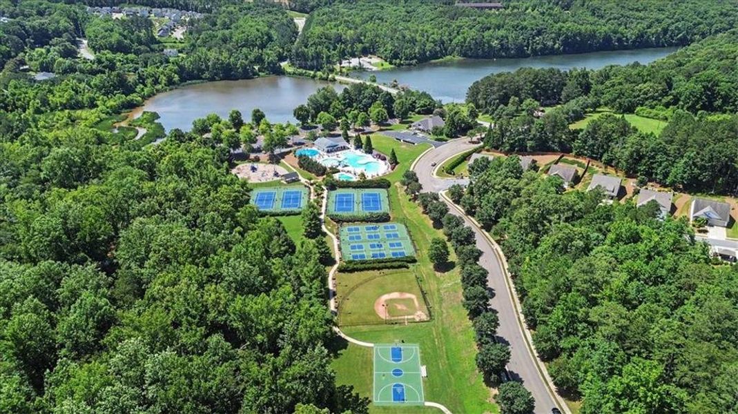 Community amenities in , Canton (Image 33). Community amenities in , Canton (Image 33).