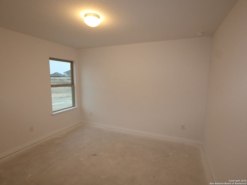 Image 27 of a home in Cinco Lakes. Image 27 of a home in Cinco Lakes.