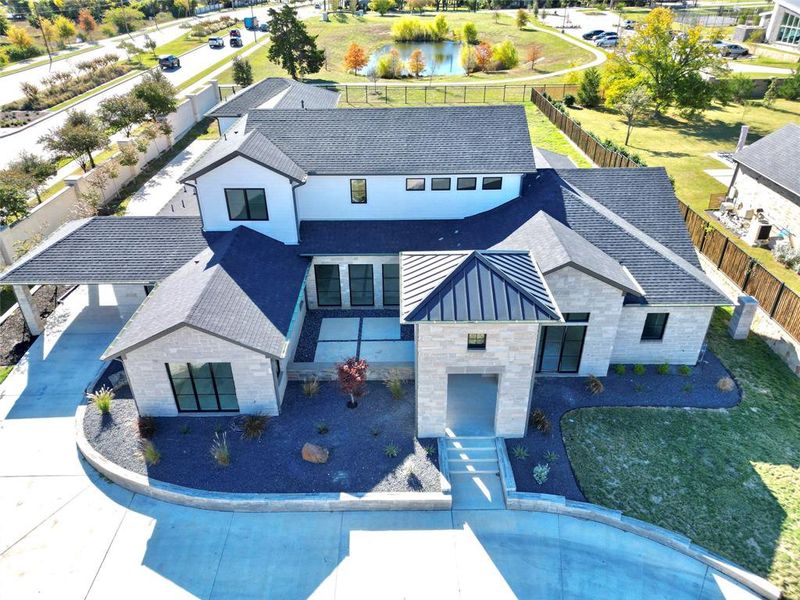 Bird's eye view of the front of the property