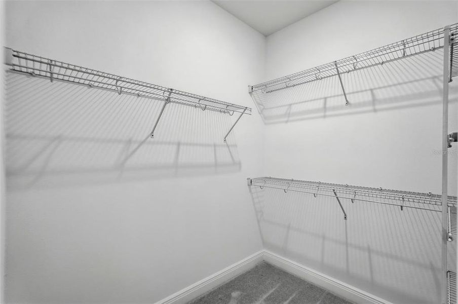 Spacious, unfurnished interior of a new home in , St. Petersburg (Image 27).