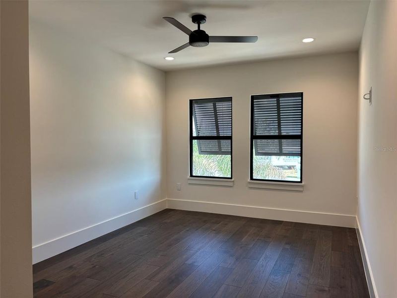 Spacious, unfurnished interior of a new home in , Montverde (Image 12).