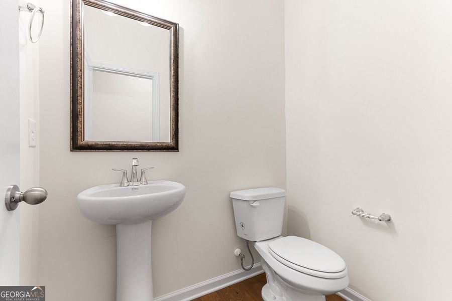 Furnished interior view inside a new home in Juliette Crossing, Forsyth (Image 26).