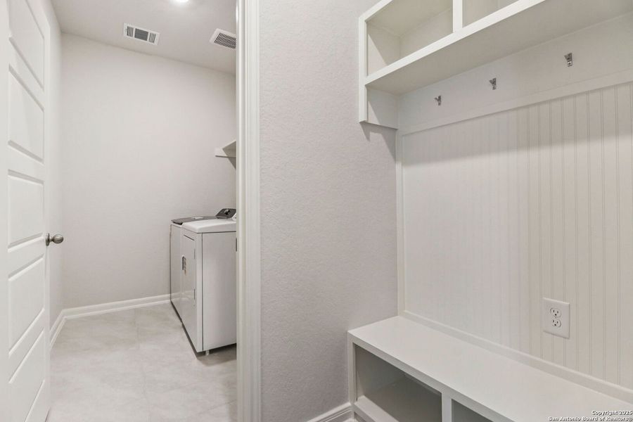 Image 48 of a home in Fox Falls.