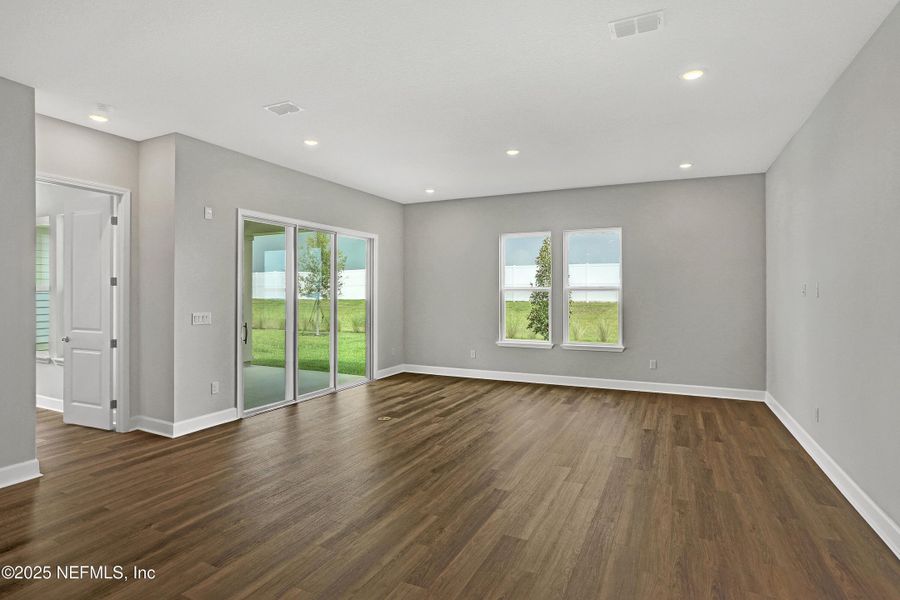 Spacious, unfurnished interior of a new home in Reverie at Silverleaf, St. Augustine (Image 18).