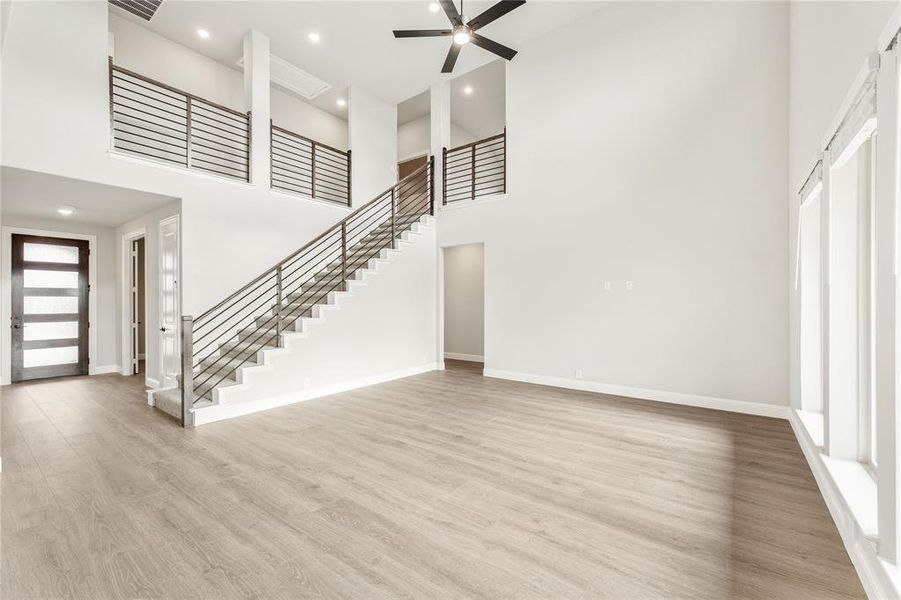 Spacious, unfurnished interior of a new home in Somerset Classic 70s & 80s, Mansfield (Image 25).