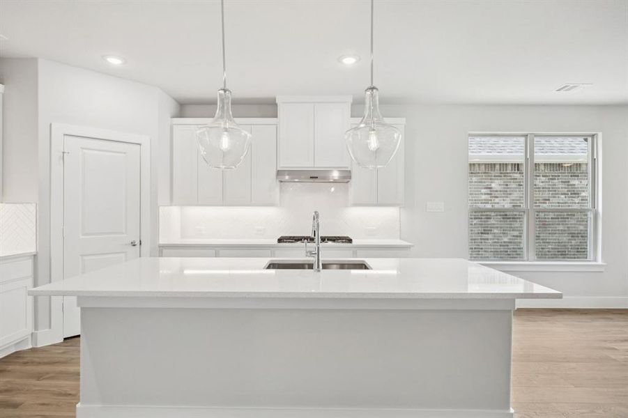 Furnished interior view inside a new home in Dove Hollow, Waxahachie (Image 3). Furnished interior view inside a new home in Dove Hollow, Waxahachie (Image 3).