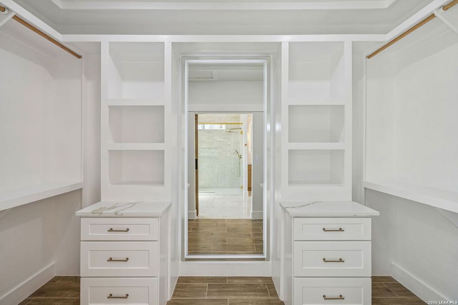 Image 34 of a home in .