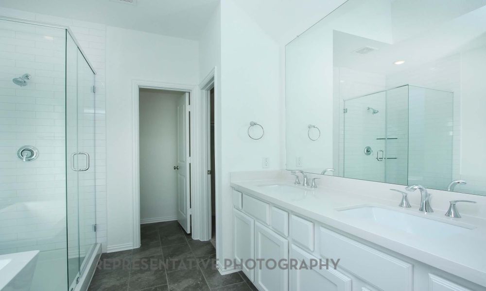 Furnished interior view inside a new home in Grand Central Park: 40ft. lots, Conroe (Image 4). Furnished interior view inside a new home in Grand Central Park: 40ft. lots, Conroe (Image 4).