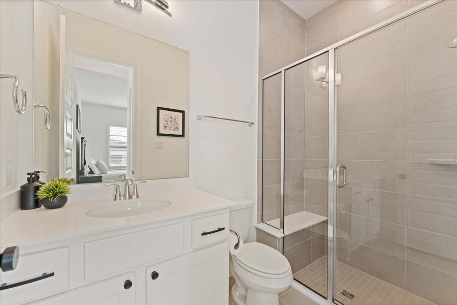 Secondary full bath