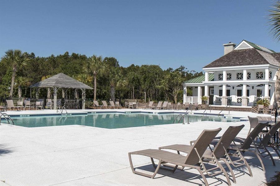 Community amenities in , Pawleys Island (Image 10).