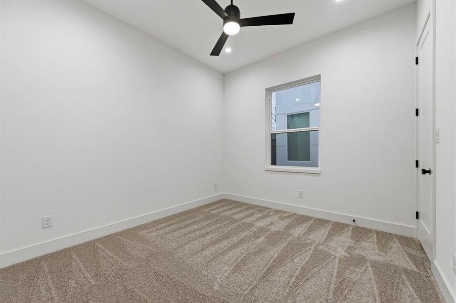 Spacious, unfurnished interior of a new home in , Dallas (Image 21).