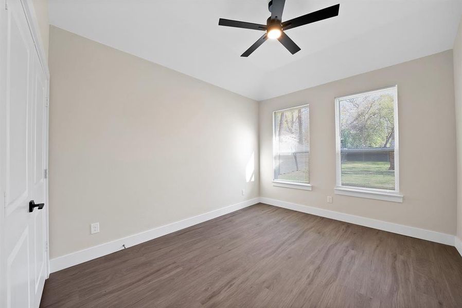 Spacious, unfurnished interior of a new home in , Dallas (Image 29).