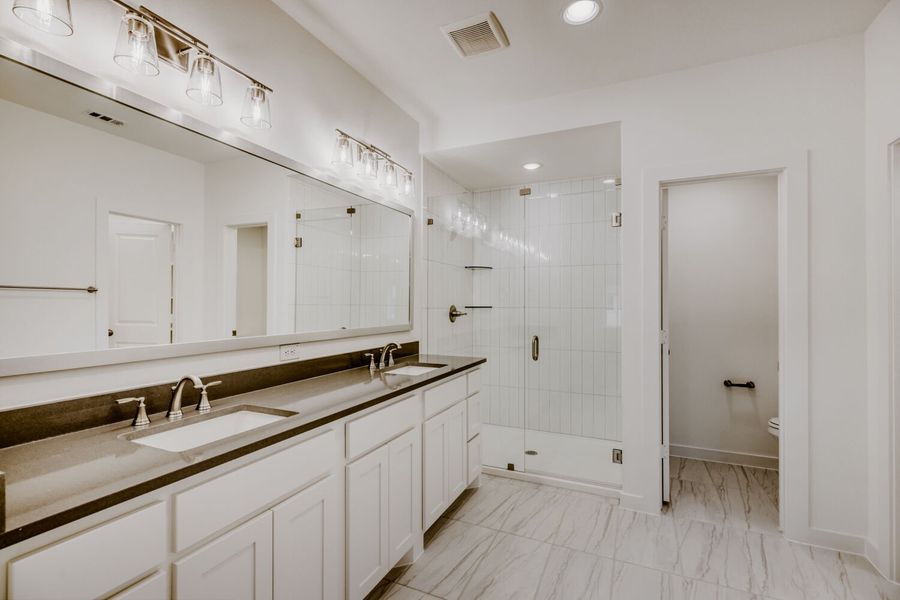 3116 Sir River - Primary Bathroom