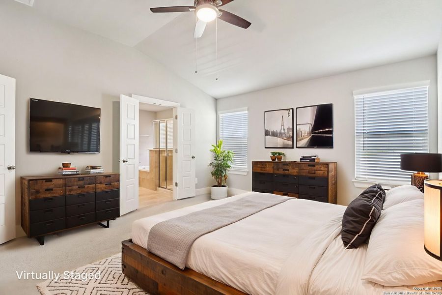 Furnished interior view inside a new home in Thomas Pond, San Antonio (Image 4). Furnished interior view inside a new home in Thomas Pond, San Antonio (Image 4).
