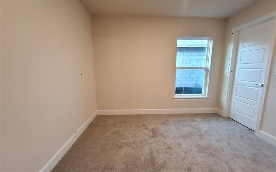 Spacious, unfurnished interior of a new home in , St. Cloud (Image 15).