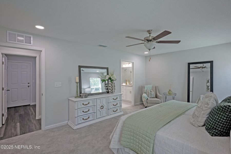 Furnished interior view inside a new home in , Jacksonville (Image 14).