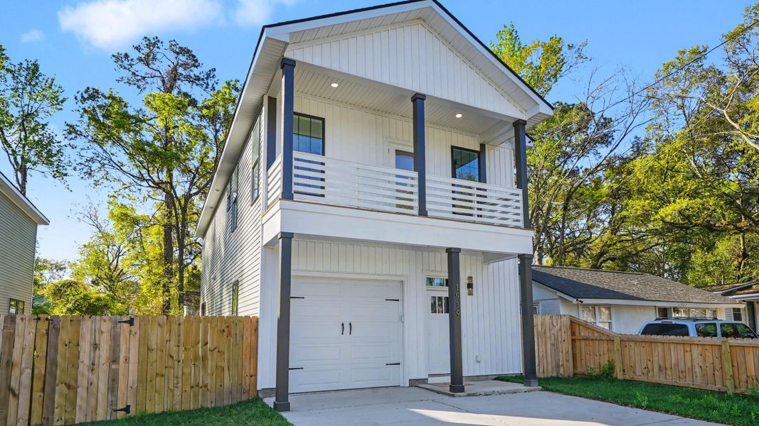 Front exterior of a new home in , North Charleston, SC, highlighting curb appeal (Image 1). Front exterior of a new home in , North Charleston, SC, highlighting curb appeal (Image 1).