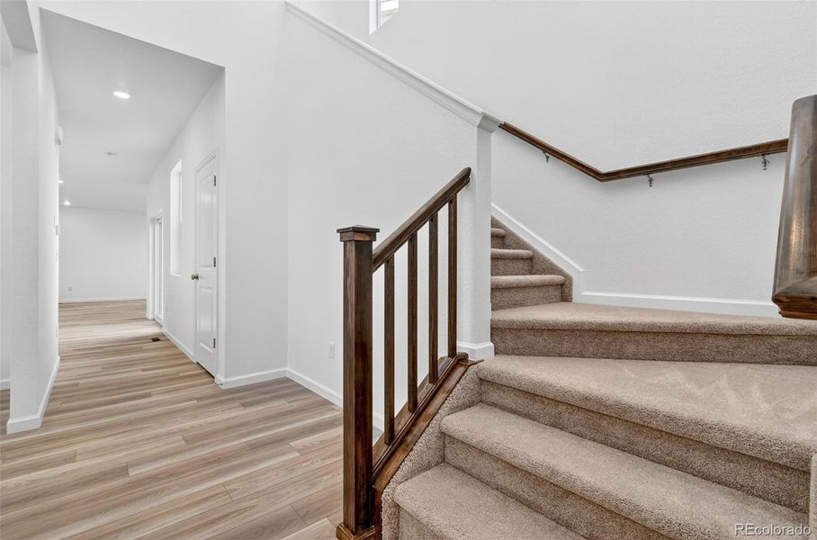 2110 Wagon Wheel Aly ~ Ready Now