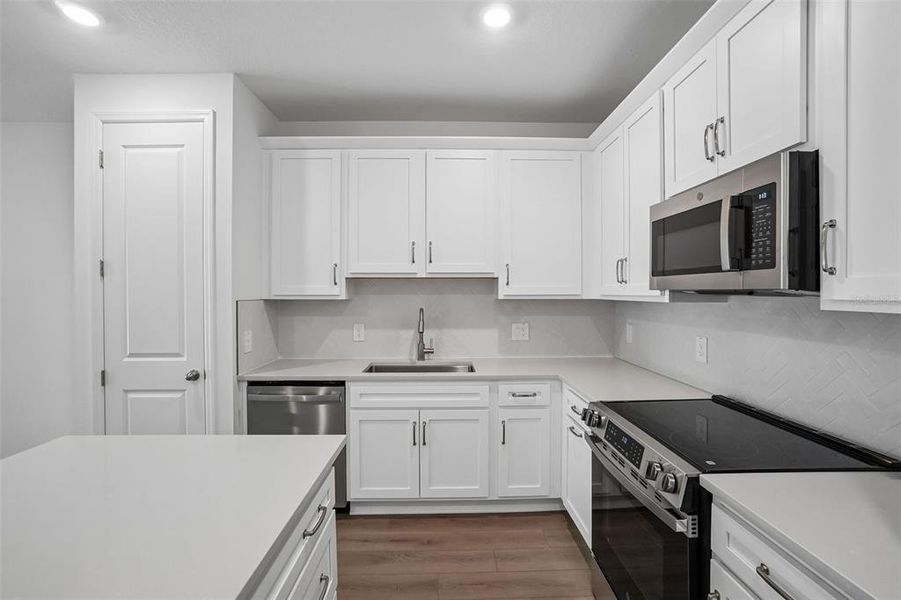 Furnished interior view inside a new home in , Tampa (Image 7).