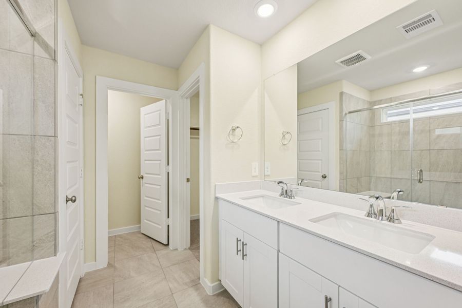 Furnished interior view inside a new home in Sanford Farms - Traditional Series, Waller (Image 5).
