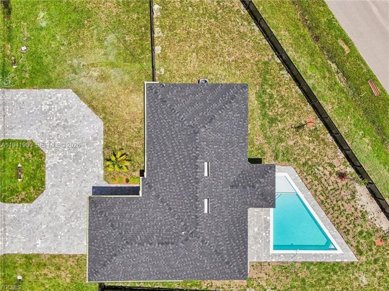 Community amenities in , Cape Coral (Image 40).