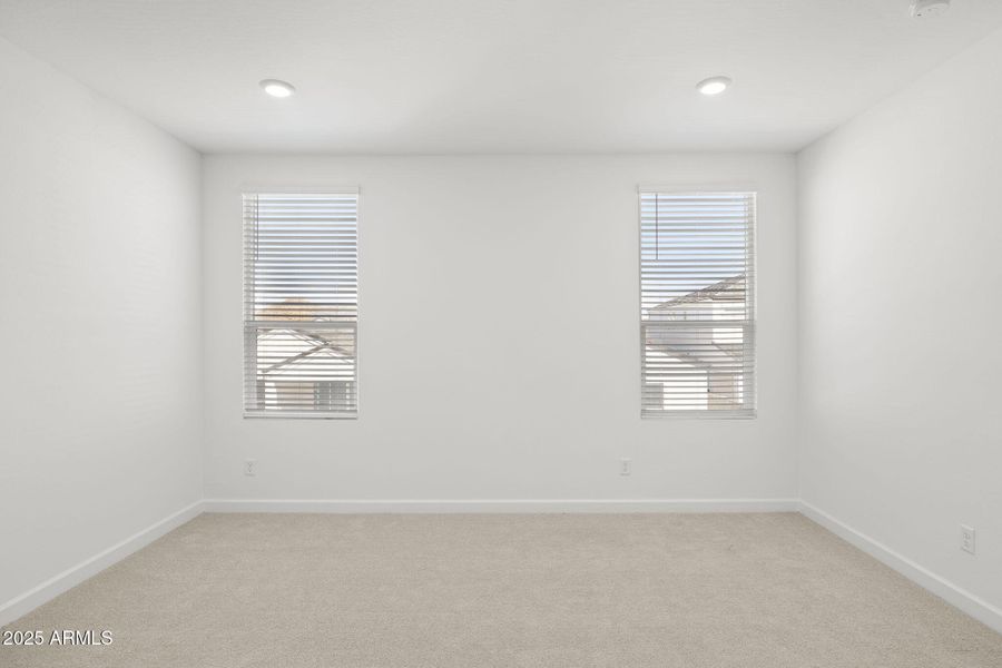 33-web-or-mls-1746-e-questa-dr