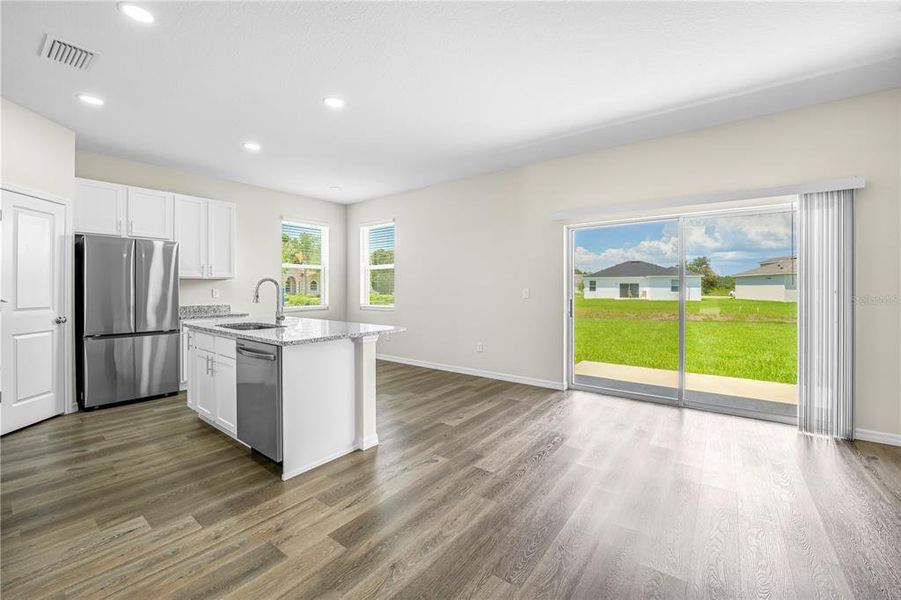 Image 47 of a home in .