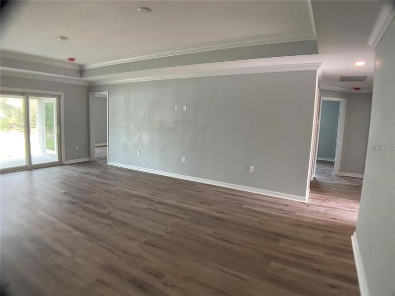 Spacious, unfurnished interior of a new home in , Punta Gorda (Image 12).